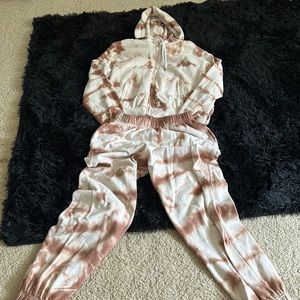 Garage matching set. Cropped zip up size small sweatpants size xs